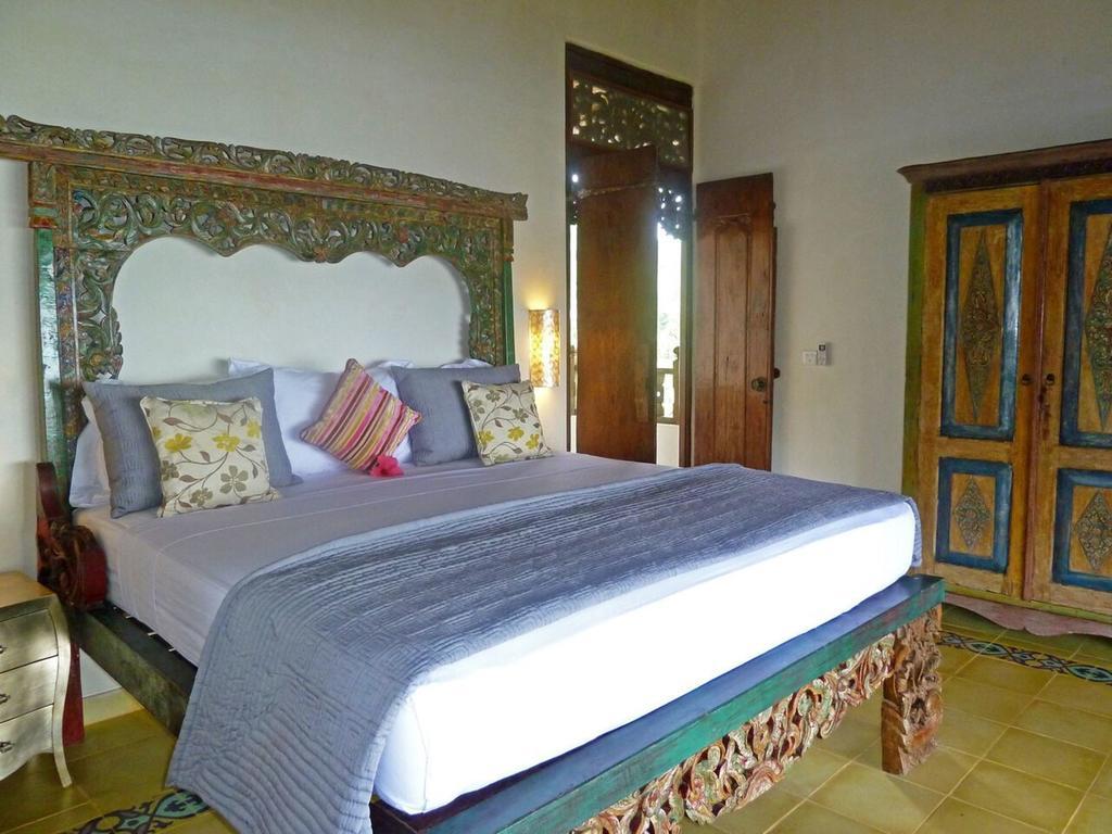 Life In Amed Beach Hotel Room photo