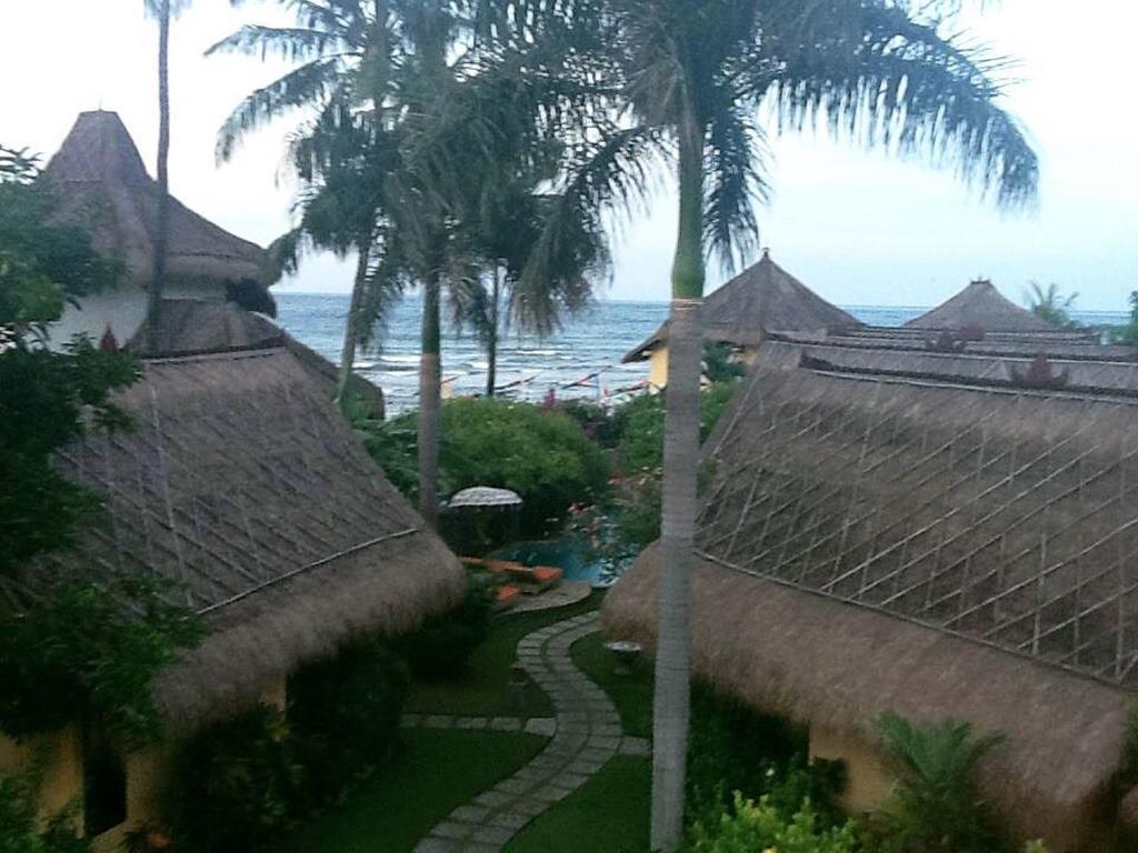 Life In Amed Beach Hotel Exterior photo
